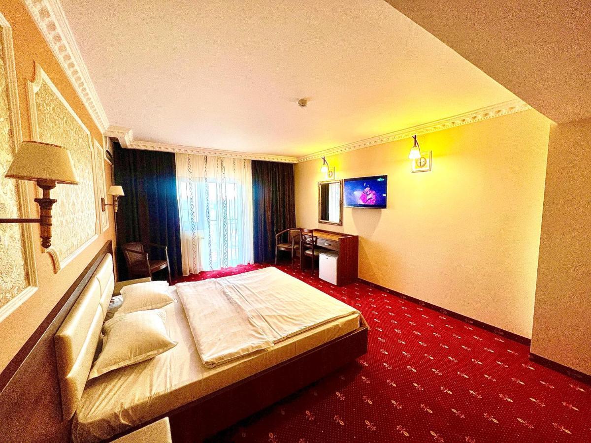 Complex Azar Hotel Galac Kültér fotó