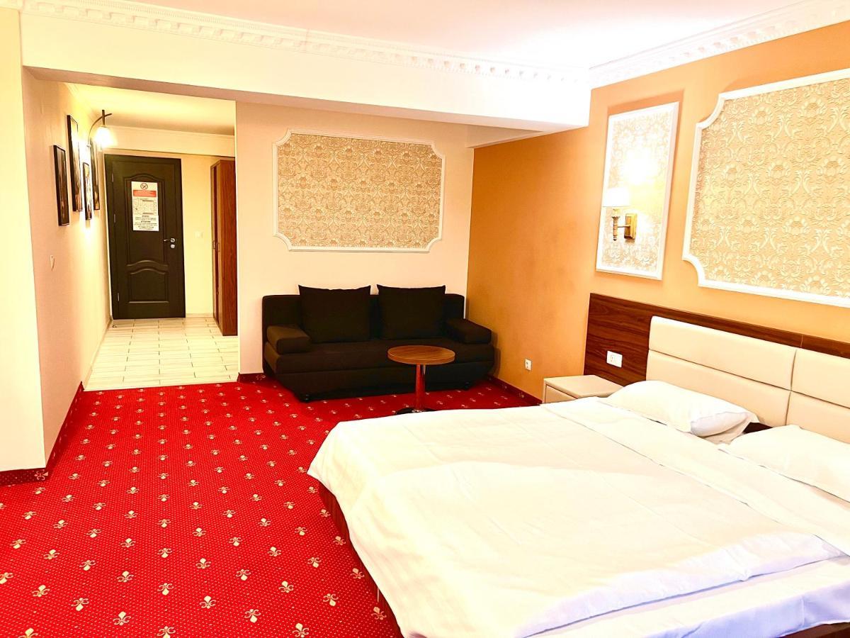 Complex Azar Hotel Galac Kültér fotó