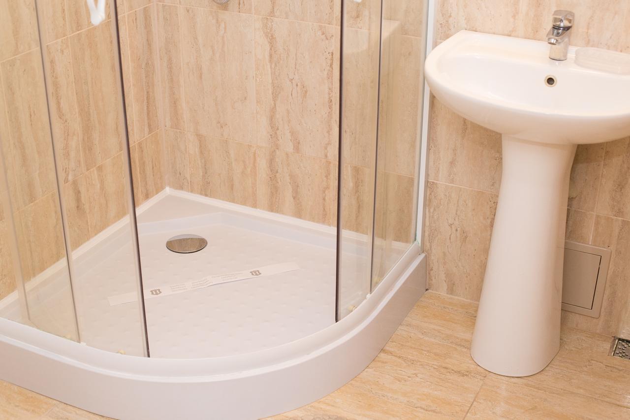 Complex Azar Hotel Galac Kültér fotó