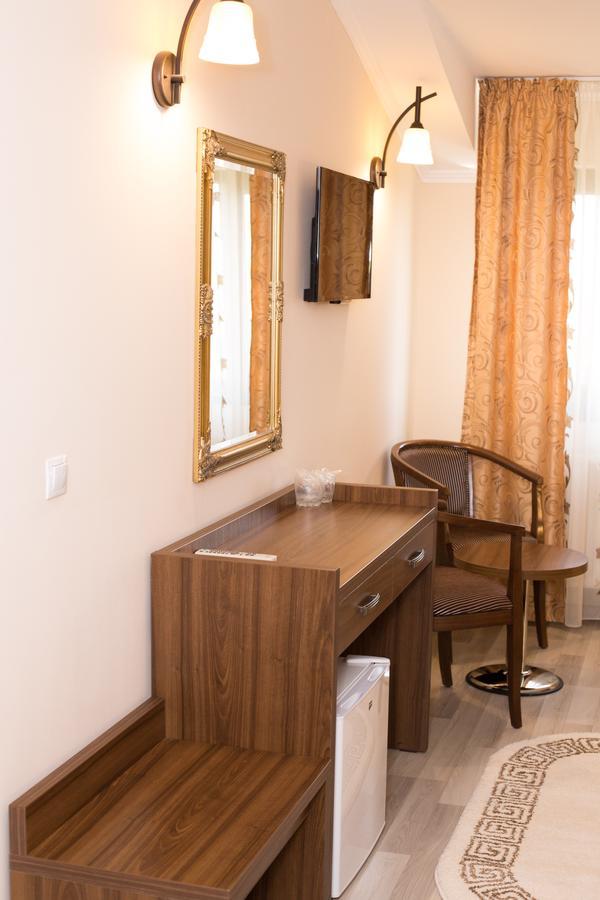 Complex Azar Hotel Galac Kültér fotó